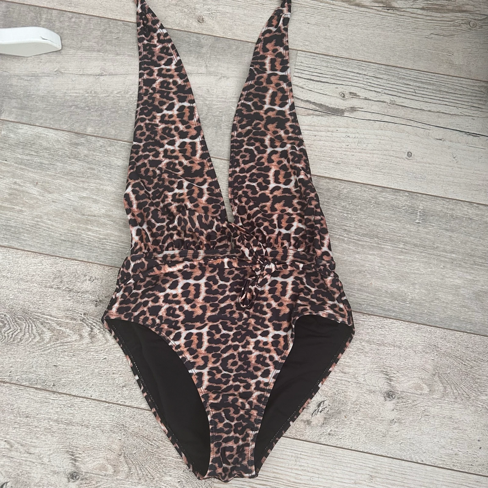 Nuevo traje de baño de leopardo de Boohoo – talla 36 (EU) / UK 10 – photo 9